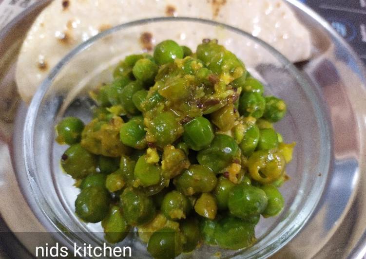 Eat Better Green peas curry