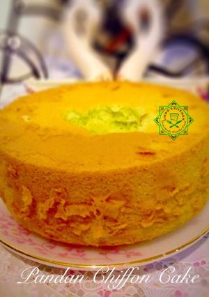 Hình của món Pandan Chiffon Cake (Bánh chiffon lá dứa).
