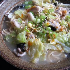 A picture of Pork & Cabbage ‘Tonkotsu’ Ramen Soup.