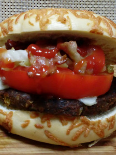 Una foto de Hamburguesas de Frijol en Pan Bagel