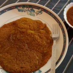 A picture of Masoor dal jowar chilla.