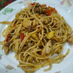 A picture of Spaghetti aglio olio.