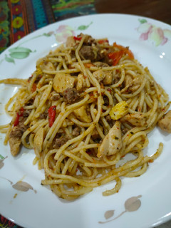 A picture of Spaghetti aglio olio.