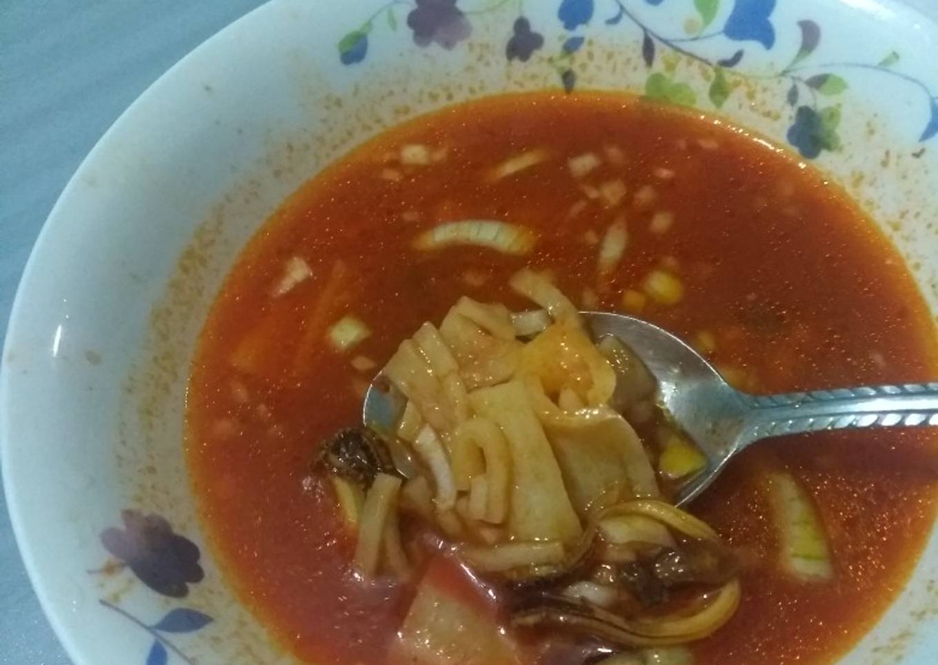 Sopa de mariscos Lalo