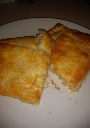 Zdjęcie przepisu Ciasto francuskie z kaszą gryczaną i twarogiem.