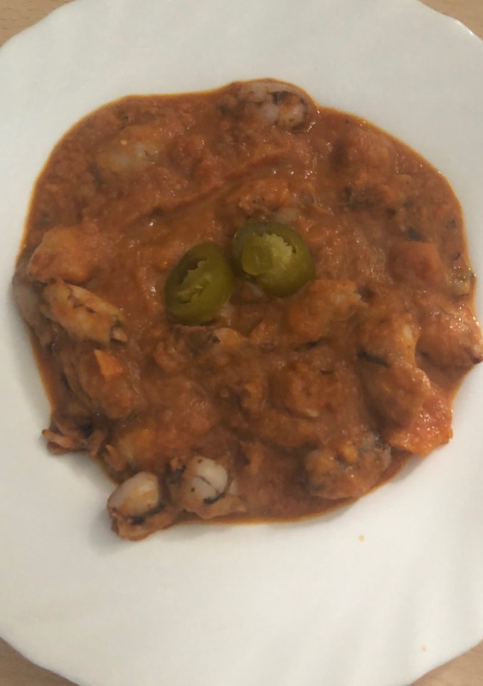 Una foto de 241. Chipirones con salsa de jalapeños (principal pescado)