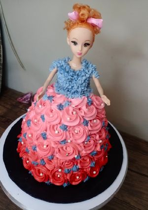 A picture of Doll cake 🎂.