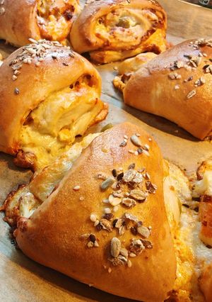 Vendégváró sajtos háromszög recept fotója