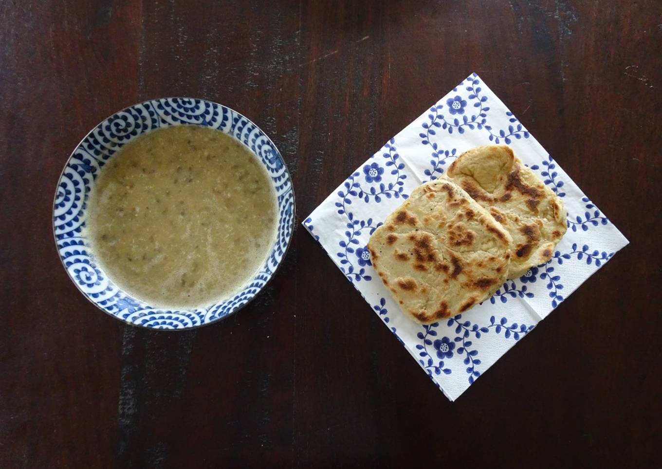 Soupe de courgettes-lentilles et Naan