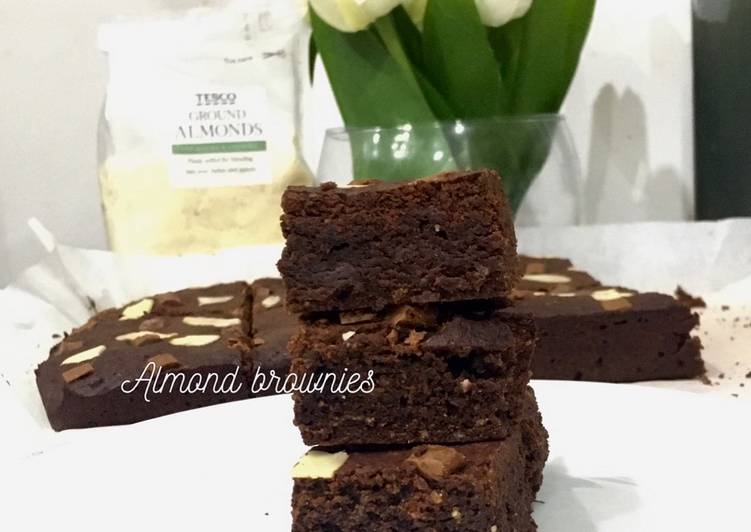 Almond Brownies (gluten-free)