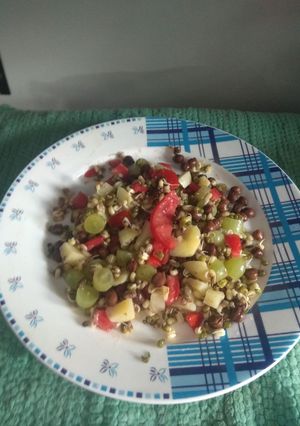 A picture of Healthy sprouts salad.