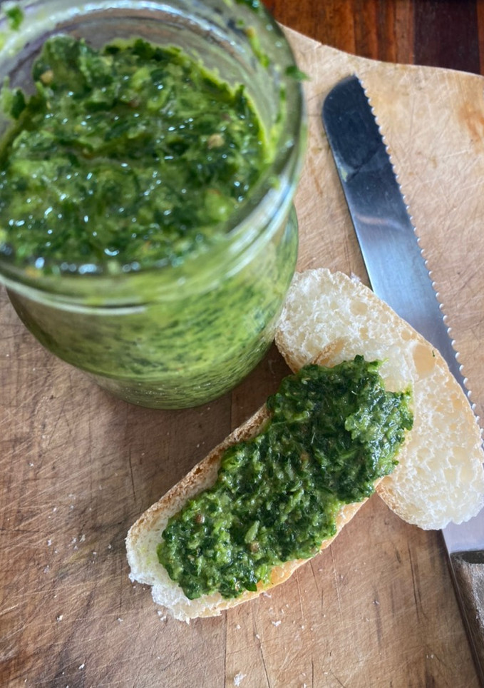 Una foto de Salsa Schug