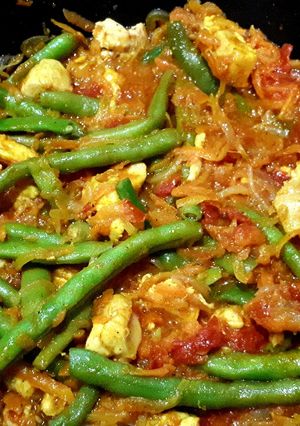 عکسی از دستور خوراک لوبیاسبز و مرغ من😋