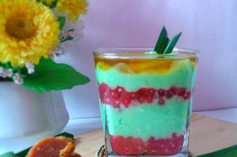 Anti Ribet, Bikin Bubur Sumsum Pandan Mutiara #PR_olahantepungberas Sederhana Dan Enak