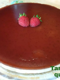 Foto principal de Tarta de queso y mermelada de fresa
