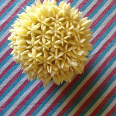 A picture of Vanilla cup cake.