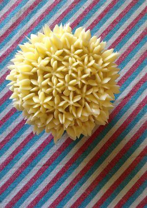 A picture of Vanilla cup cake.