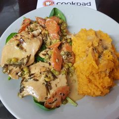 A picture of My Creamy Ginger Lemon And Tarragon Chicken. 😃.