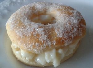 Foto principal de Donuts Rellenos de Crema de Vainilla Thermomix