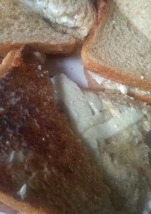 A picture of Paneer sandwich.