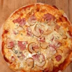 Una foto de Pizza casera