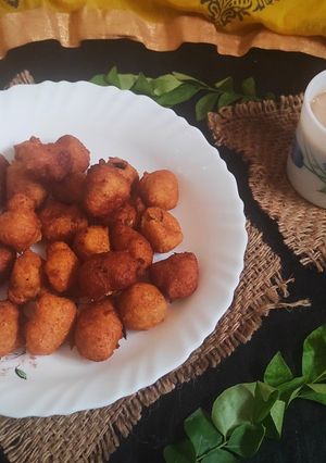 દેસાઈ વડા (Desai vada recipe in Gujarati) રેસીપી મુખ્ય ફોટો