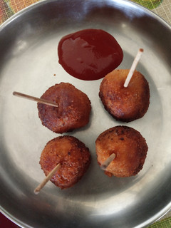 பொட்டடோ லாலிபப் (Potato lollypop recipe in tamil) செய்முறை முக்கிய புகைப்படம்