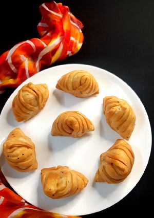 ডাবল লেয়ার সিংগাড়া রেসিপির প্রধান ছবি