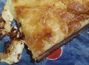 Una foto de Tarta de Mortadela y Queso