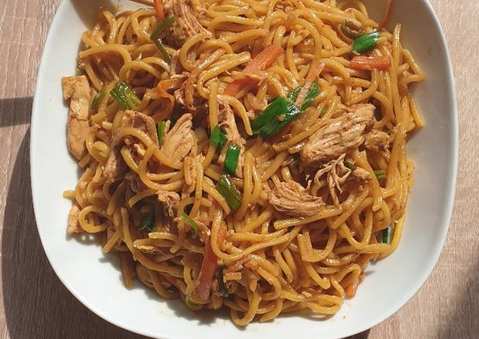 Spicy Chicken Noodles Recipe