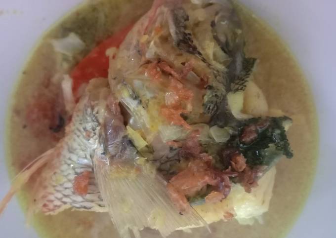 Gulai ikan ekor kuning segar