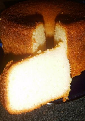 Una foto de Torta de coco y queso