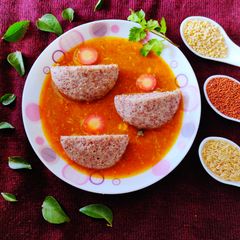 A picture of Healthy ragi (finger millet) idli.