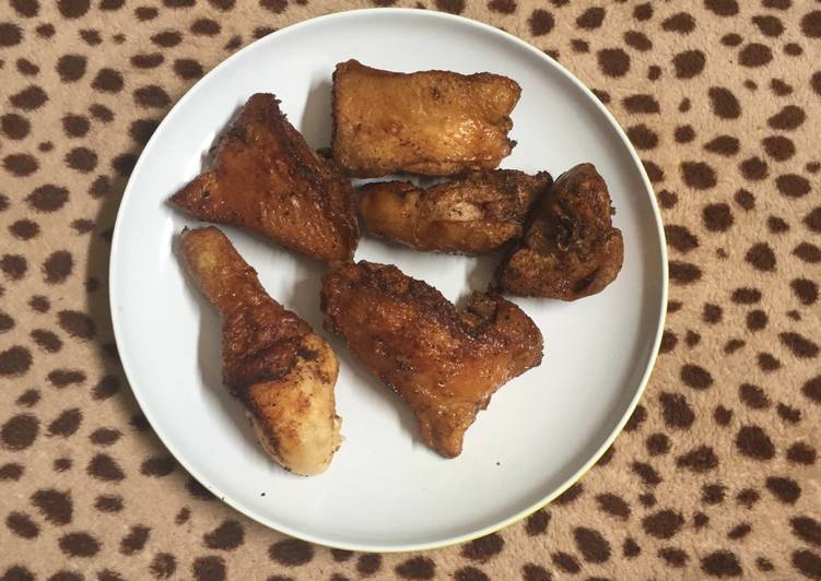 Resep Ayam goreng oleh gieti cahya - Cookpad