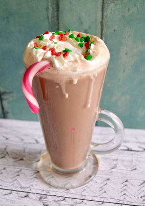 A picture of Peppermint Hot Chocolate.
