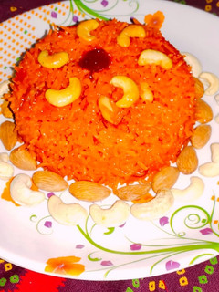 केसरिया पुलाव या जर्दा पुलाव (kesariya pulao ya zarda pulao recipe in Hindi) रेसिपी मुख्य फोटो