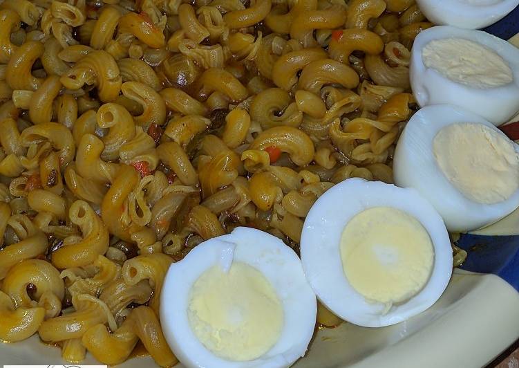 Recipe of Speedy Macaroni and boiled eggs