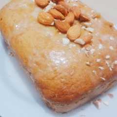 Una foto de Carrot Cake / Torta de zanahoria