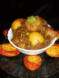 আলু দিয়ে ডিম কষা (aloo diye dim kosha recipe in Bengali) রেসিপির প্রধান ছবি