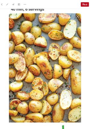 A picture of Garlic ranch potatoes.