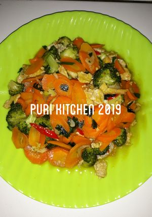 Foto resep Tumis Brokoli dan Wortel