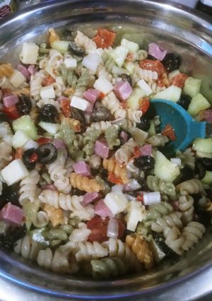 A picture of Italian Pasta Salad.