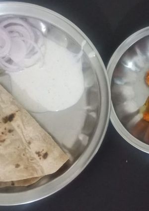 A picture of Chicken Tikka.