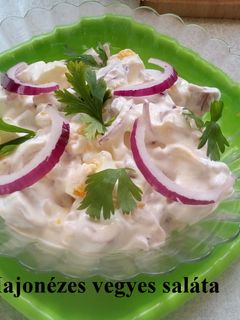 Majonézes vegyes saláta recept fotója