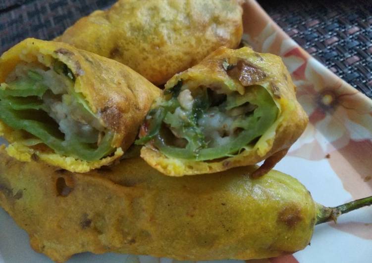 Steps to Make Award-winning Rajasthani Mirchi Vada