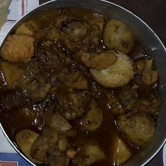 A picture of Chicken curry.