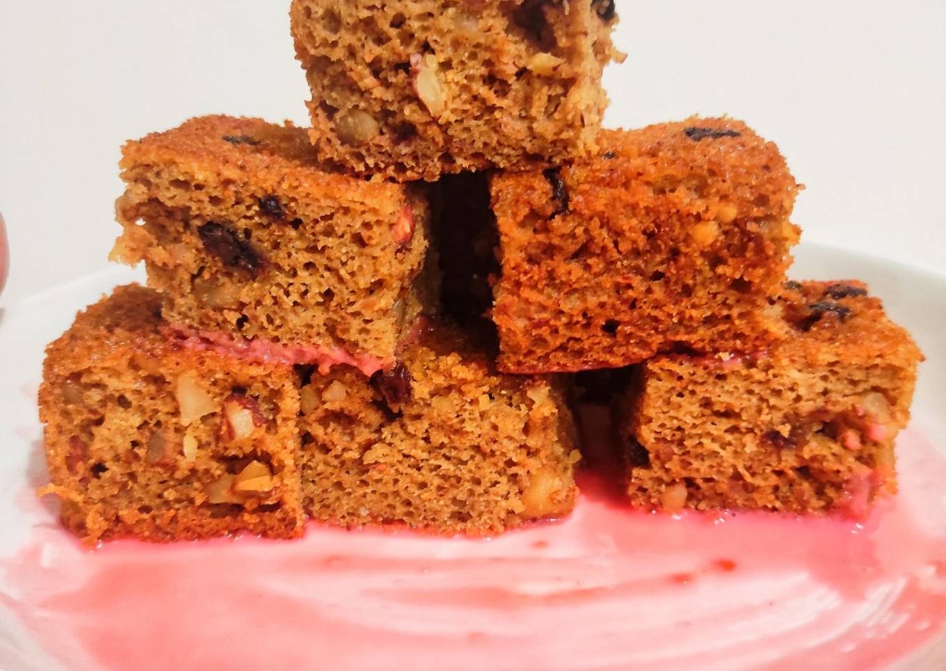 Nutty Cinnamon Cake bars