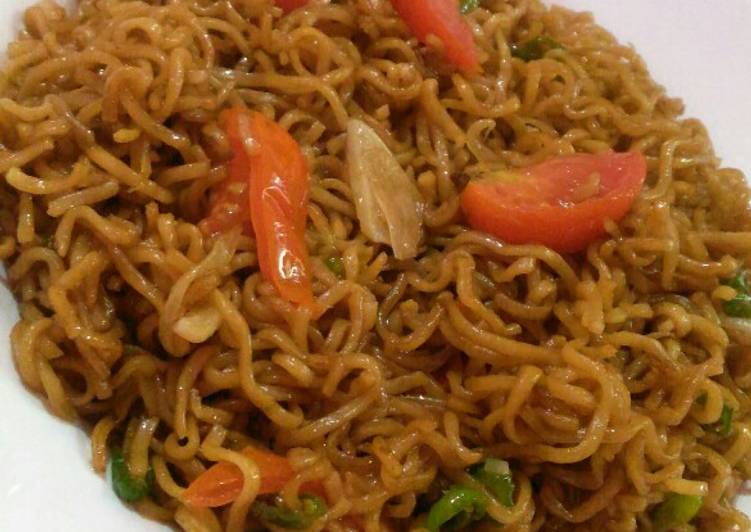 Bagaimana Membuat Mie goreng kecap yang Bikin Ngiler