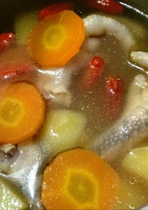 Foto resep Sup kaldu ceker gojiberry gurih MPASI