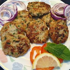 Kachey qeemay kay kebab A picture of Kachey qeemay kay kebab.